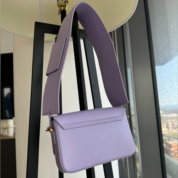 Jacquemus Le Carinu Bag - Picture 2 of 11